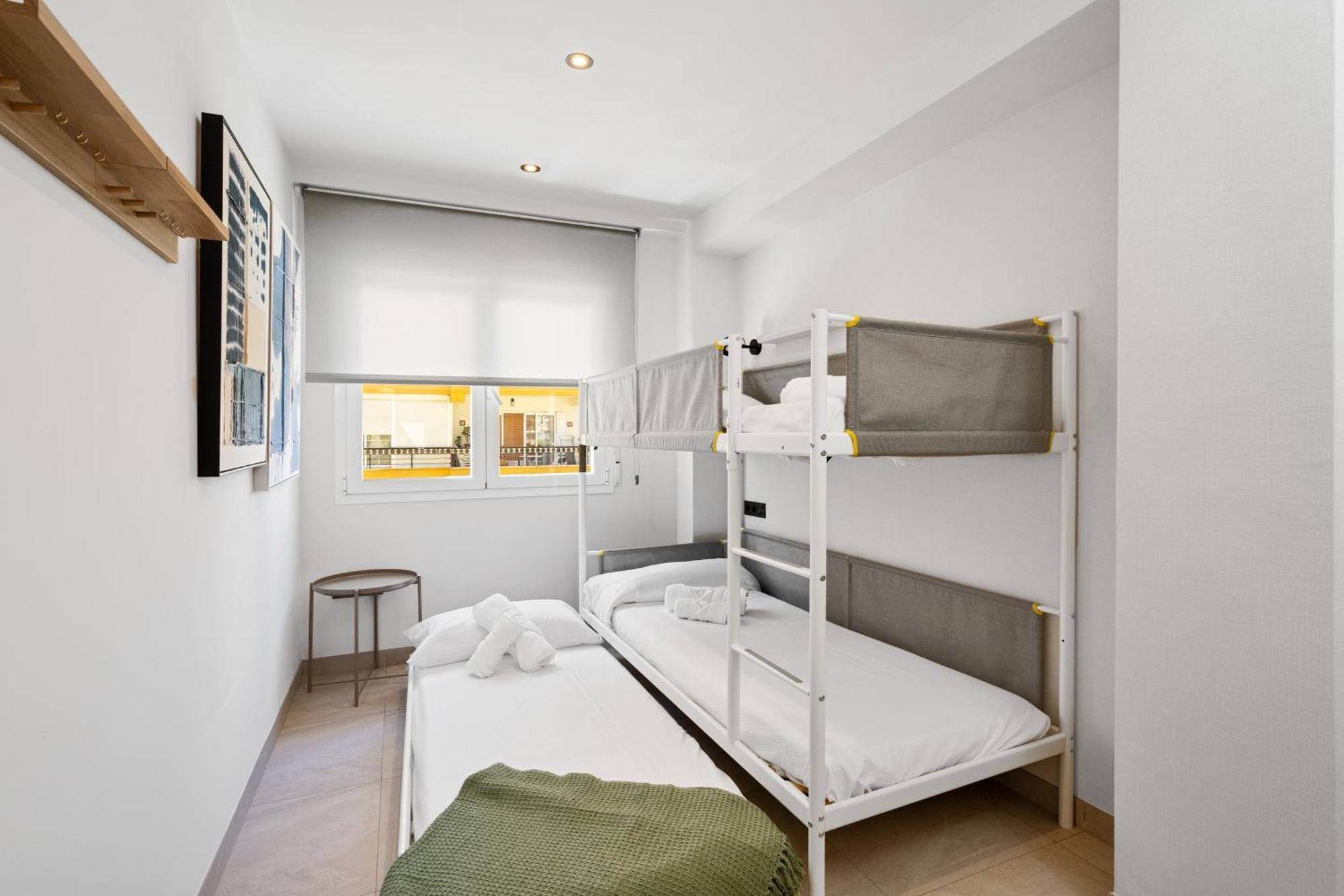 Nuevo Piso Centro Torre Del Mar Apartment ภายนอก รูปภาพ